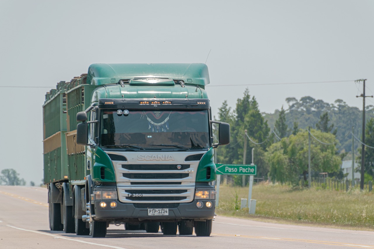 The Use of the HEMTT in Logistics Operations
